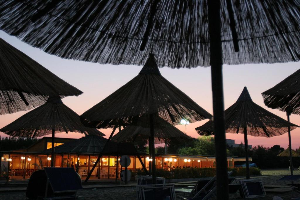 African Beach Hotel-Residence Manfredonia Exterior foto