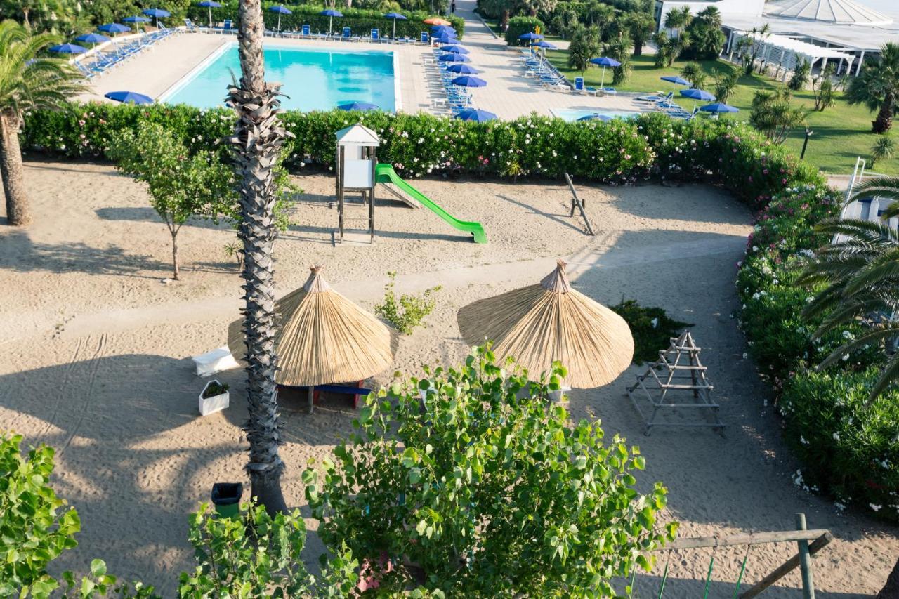 African Beach Hotel-Residence Manfredonia Exterior foto