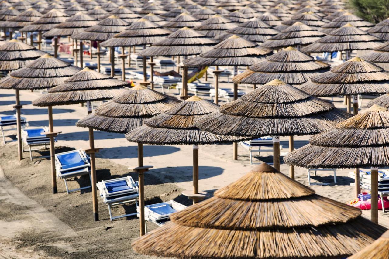 African Beach Hotel-Residence Manfredonia Exterior foto